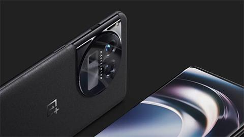 تسريب مواصفات كاميرا OnePlus 12 المثيرة للجدل