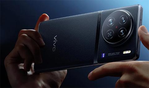 قد يأتي هاتف Vivo X100 Ultra بكاميرا ثورية ليس